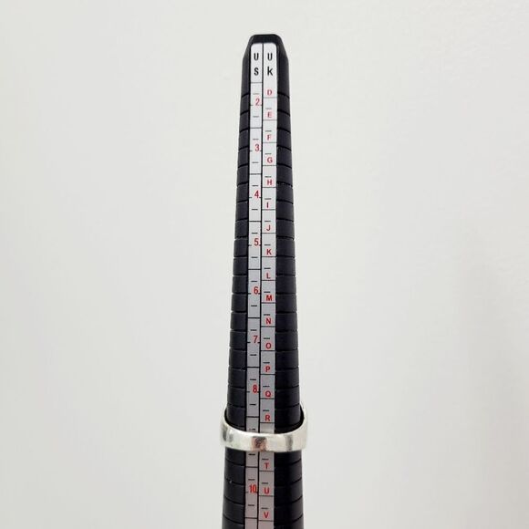 Brand New Silver & Black Crown Ring - Picture 7 of 8